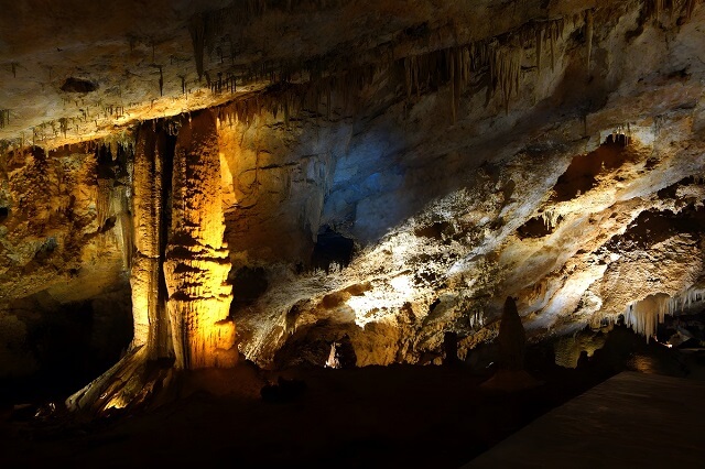 Tunele w jaskini Lipskiej