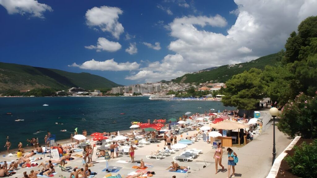 Centralna plaża w Herceg Novi